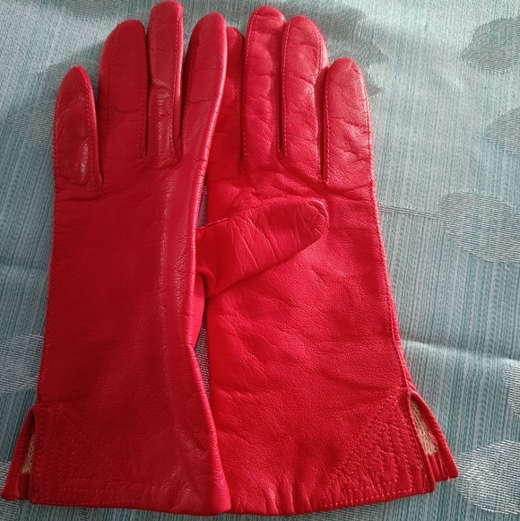 S❤️Vintage Scarlet Vibrant Red Leather Gloves Lined - Picture 3 of 8